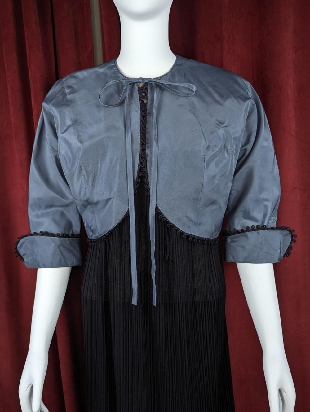 True Vintage 40's Mary Sachs Spruce Blue & Black Taffeta Rope Trim Bolero